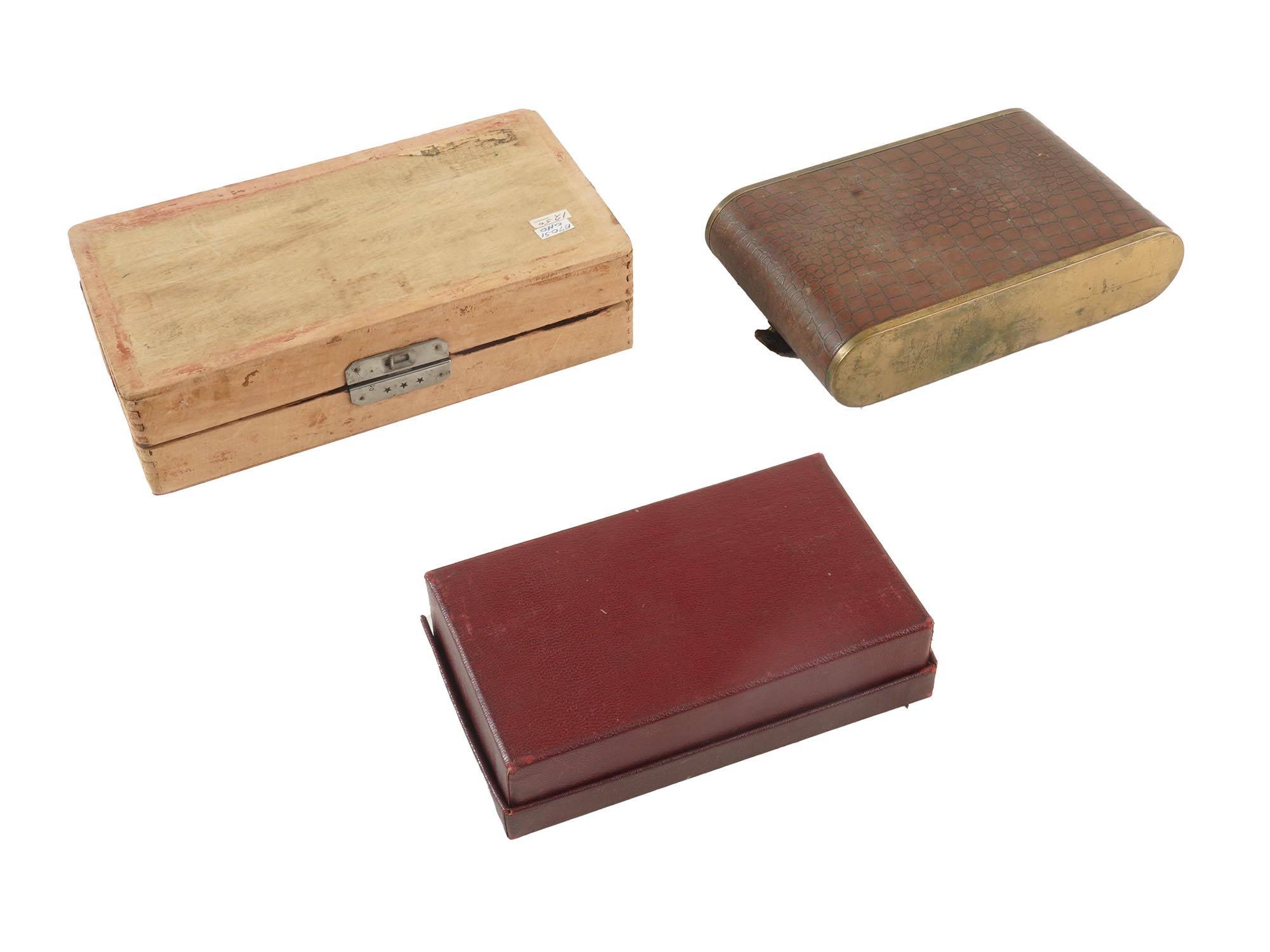 THREE ANTIQUE VINTAGE AMERICAN RAZORS IN BOXES PIC-1